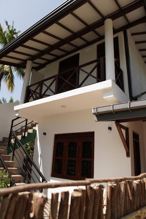 Hotel Surf Nest Hiriketiya Dikwella Sur Exterior foto