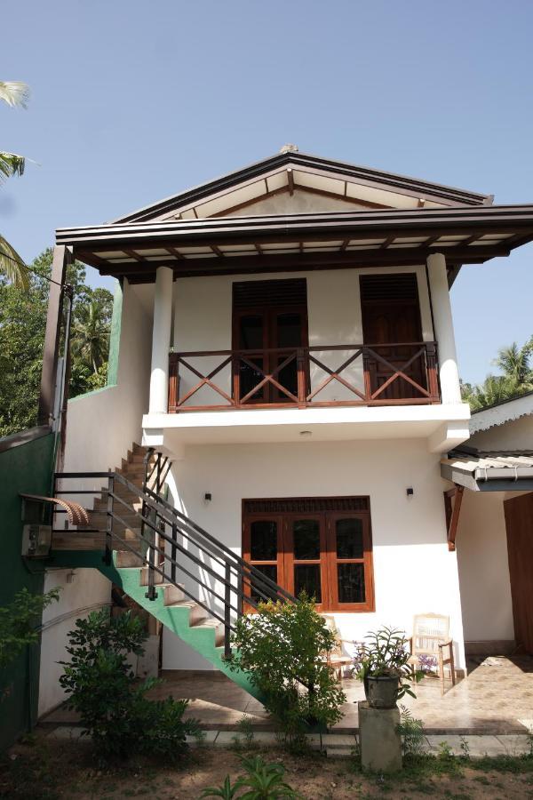 Hotel Surf Nest Hiriketiya Dikwella Sur Exterior foto