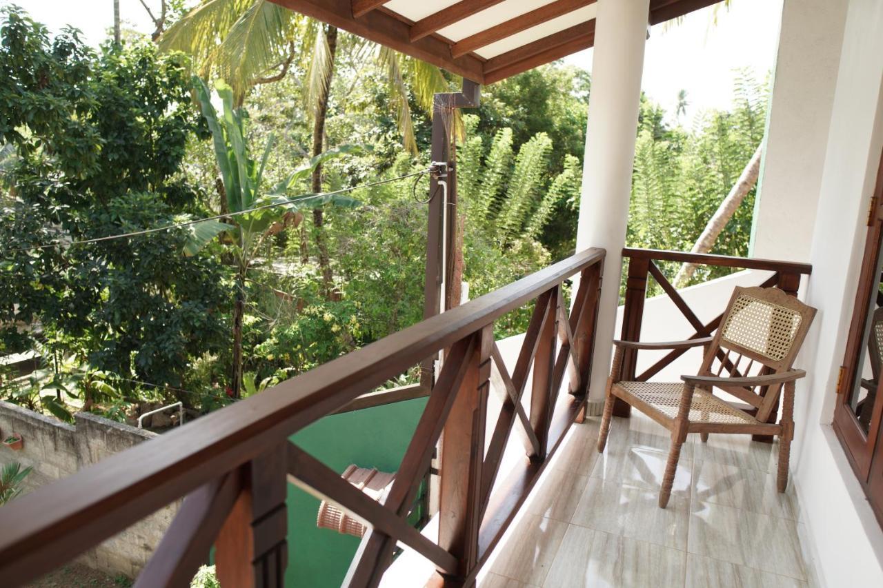 Hotel Surf Nest Hiriketiya Dikwella Sur Exterior foto