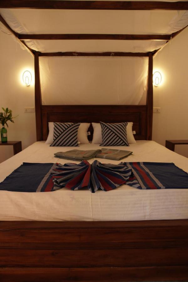 Hotel Surf Nest Hiriketiya Dikwella Sur Exterior foto