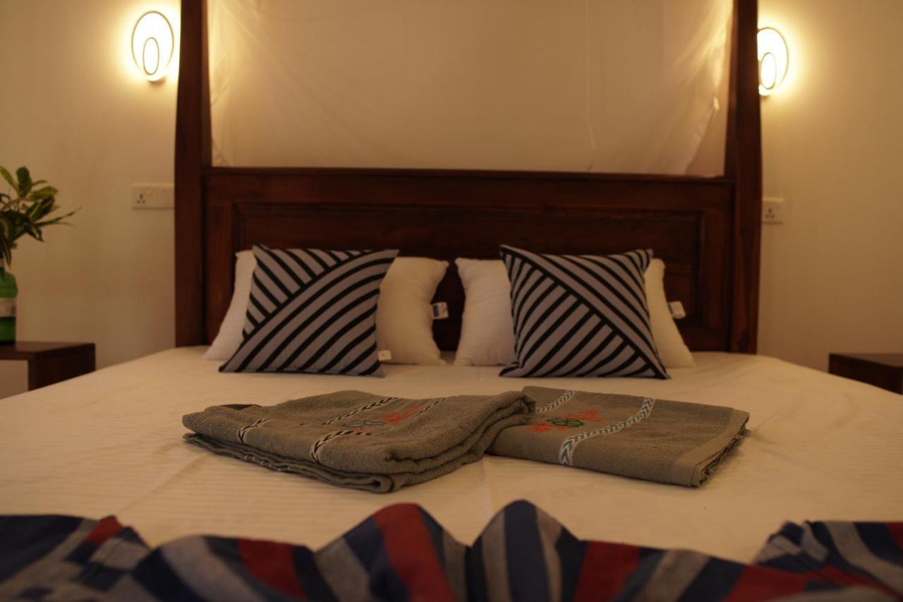 Hotel Surf Nest Hiriketiya Dikwella Sur Exterior foto