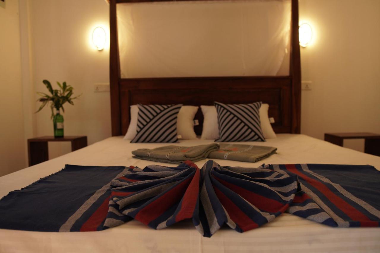 Hotel Surf Nest Hiriketiya Dikwella Sur Exterior foto